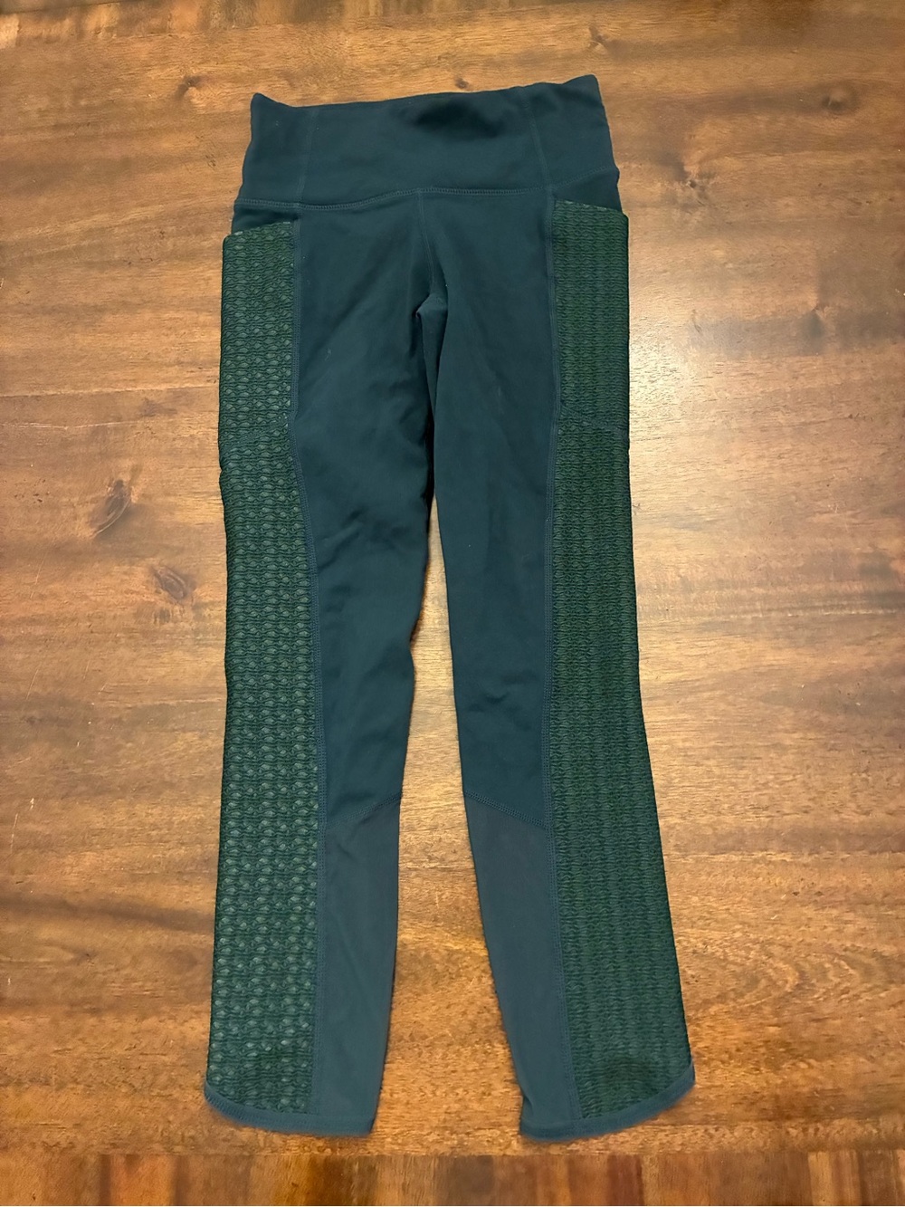 Athleta Leggings XXS Teal Pockets Mesh Cropped Capris